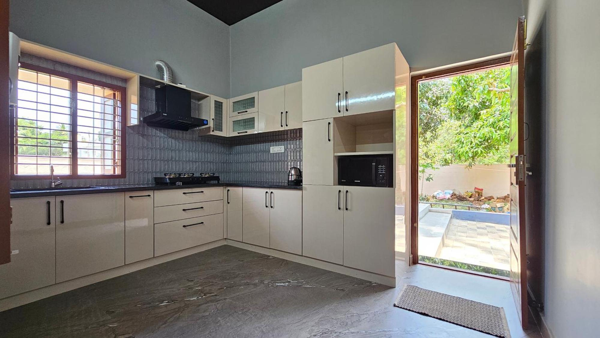 Veda Villa Kundapura Bagian luar foto