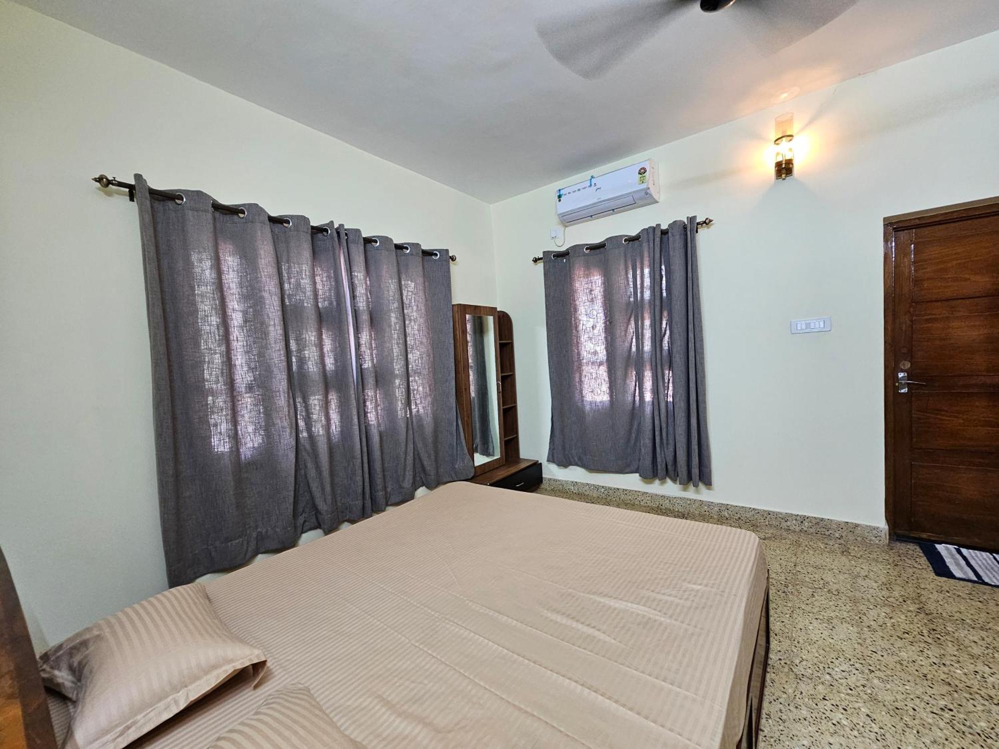 Veda Villa Kundapura Bagian luar foto