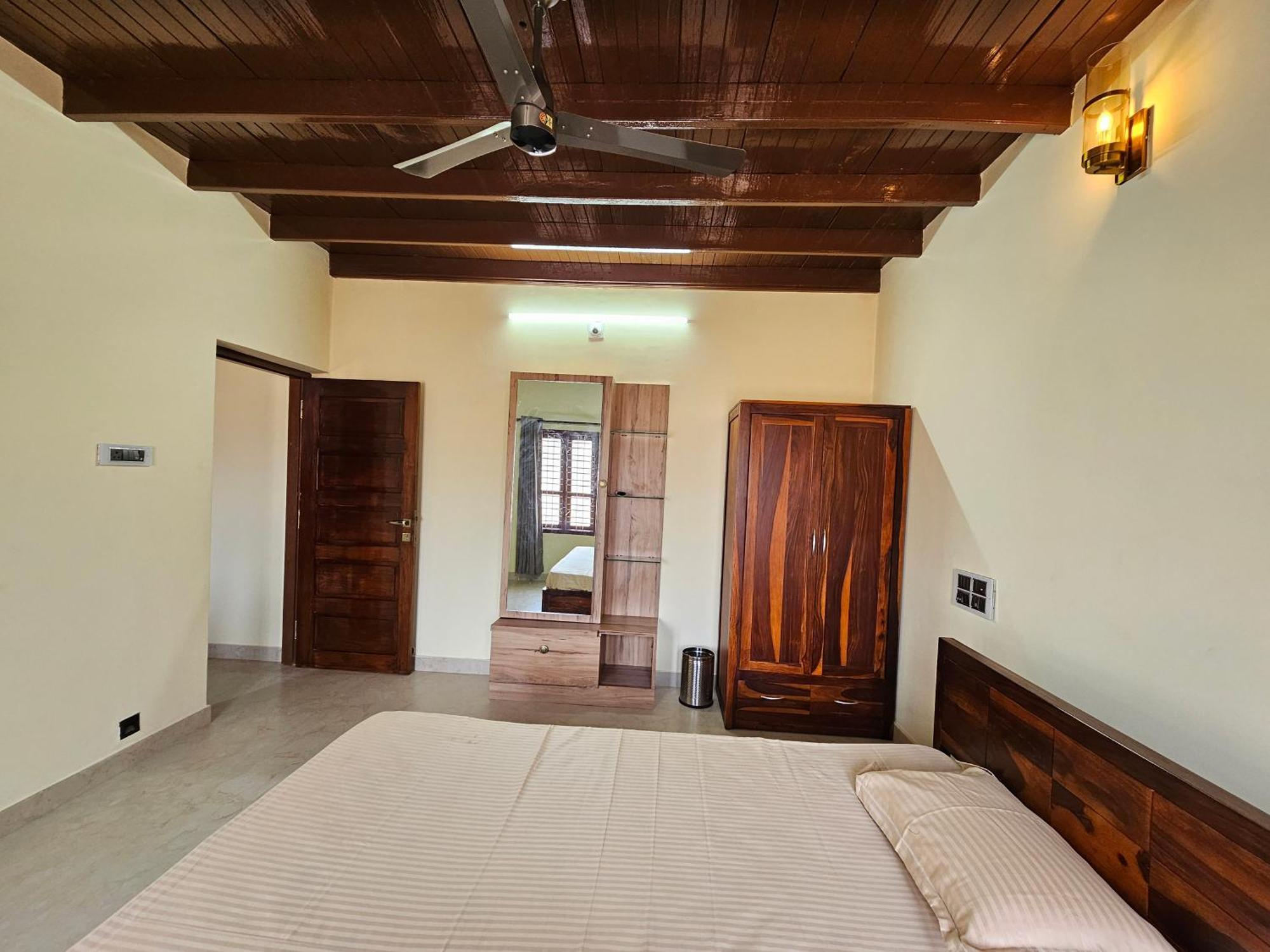 Veda Villa Kundapura Bagian luar foto