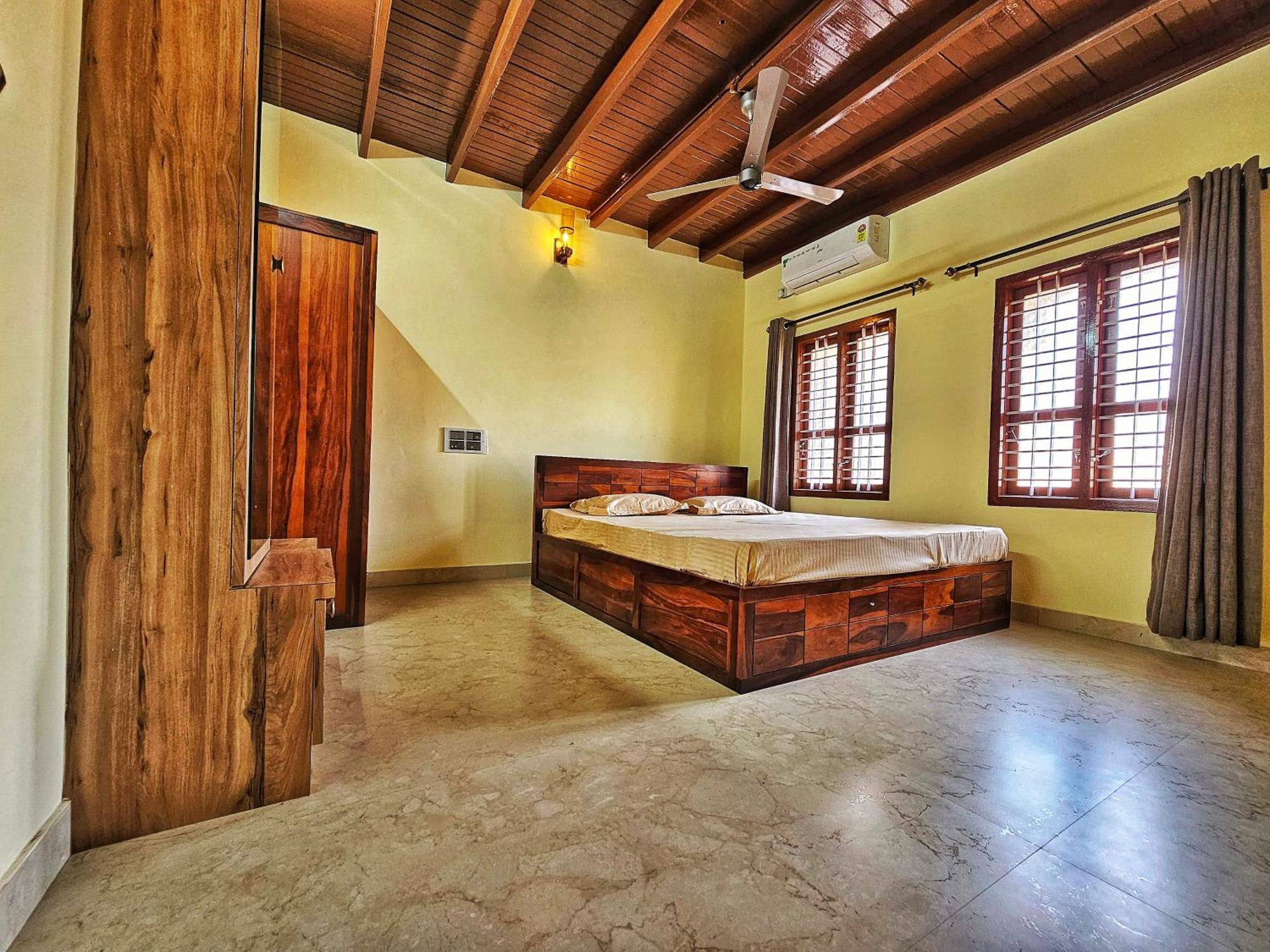 Veda Villa Kundapura Bagian luar foto