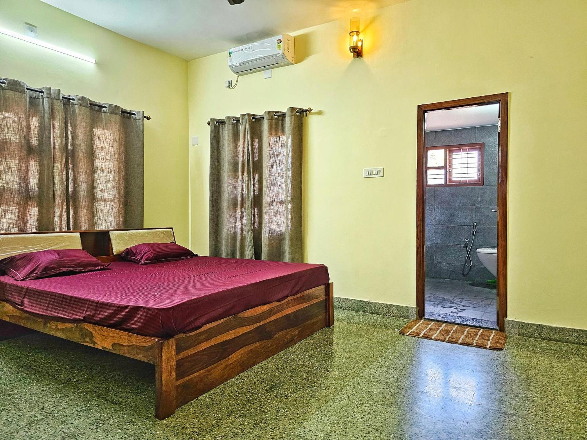 Veda Villa Kundapura Bagian luar foto