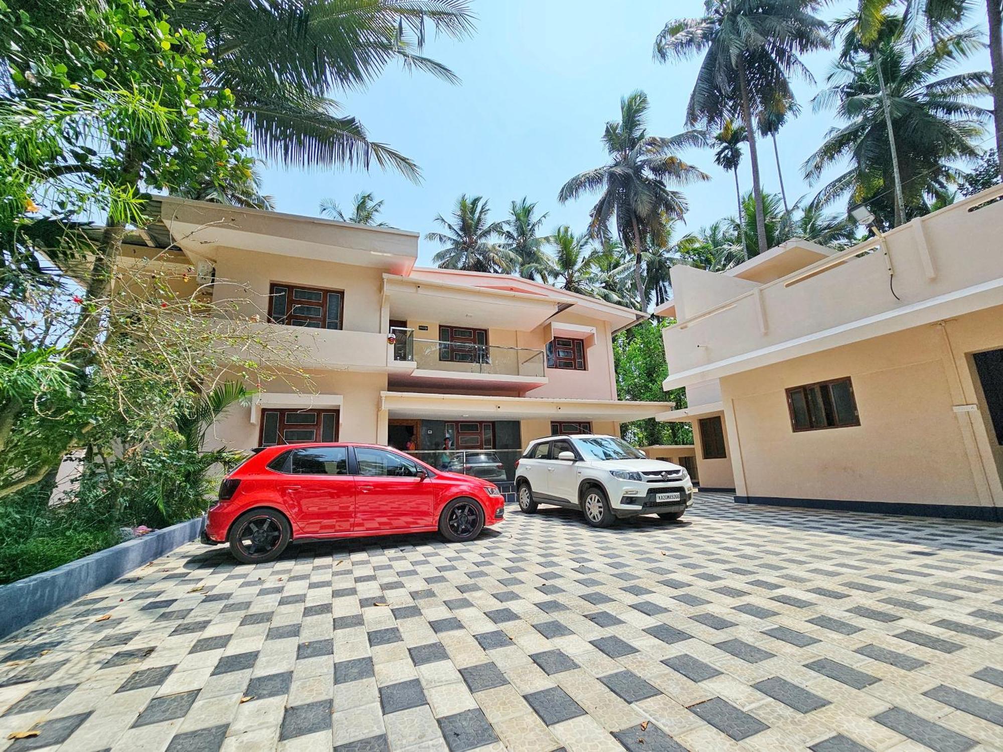 Veda Villa Kundapura Bagian luar foto