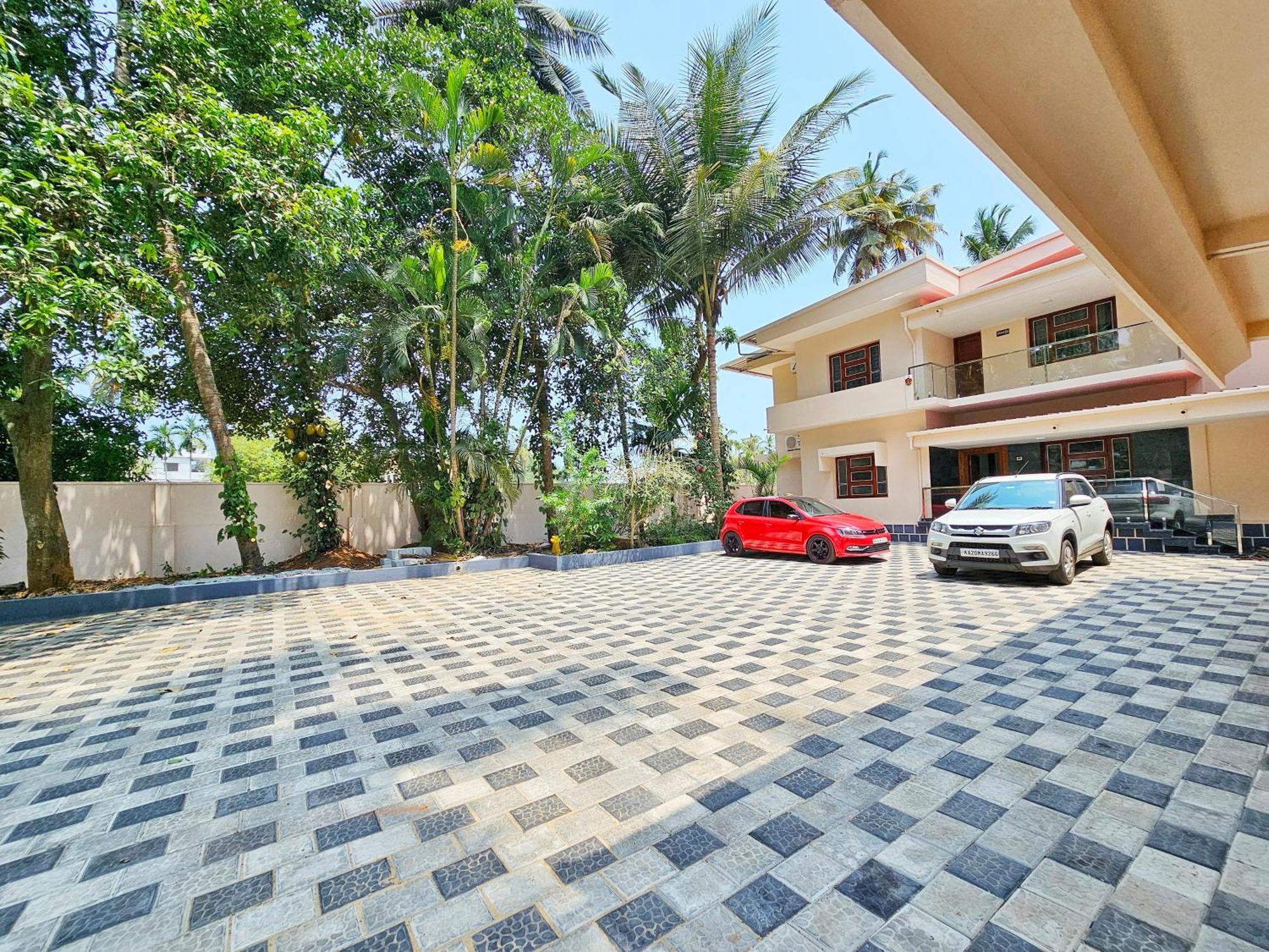 Veda Villa Kundapura Bagian luar foto